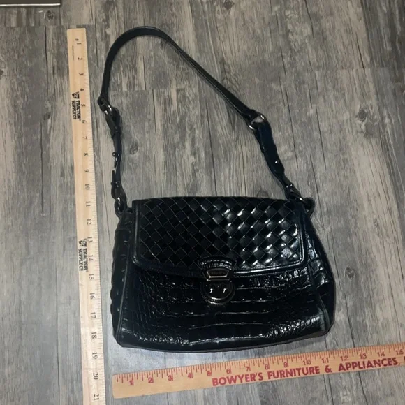 BRAHMIN Black Croc Embossed / Woven Leather Shoulder Bag